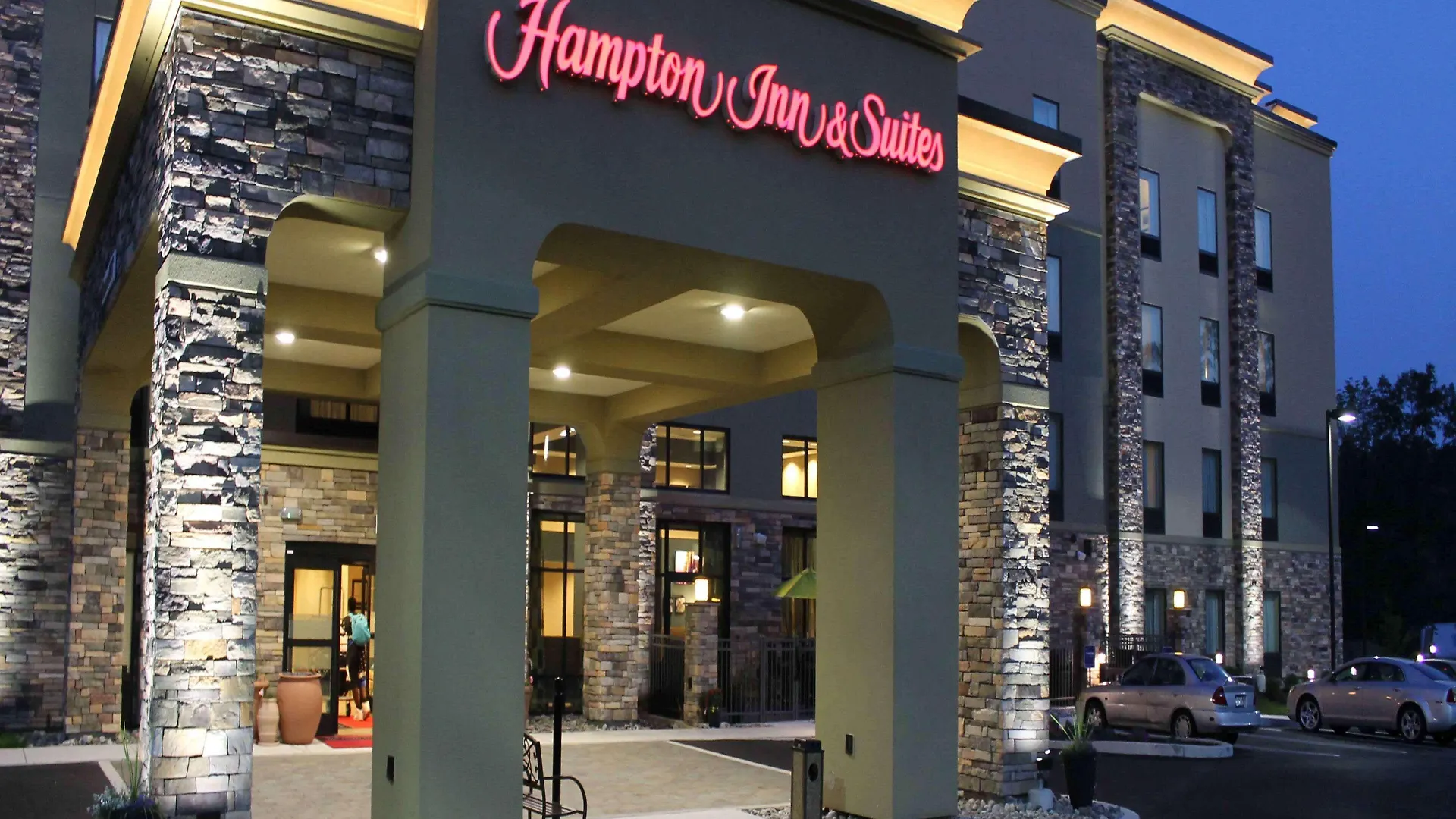 8 Romantic Hotels In Pennsylvania For A Perfect Couples Getaway